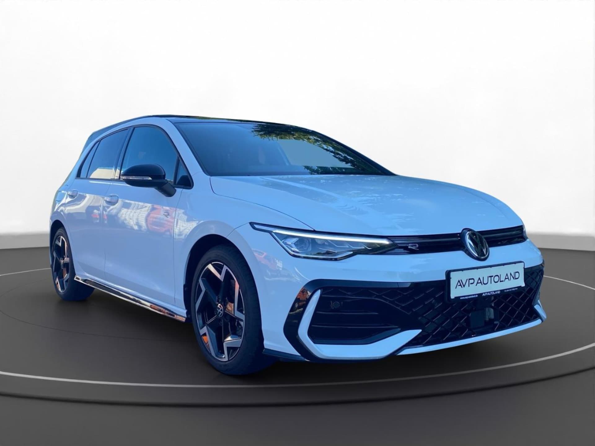 Volkswagen Golf R-Line