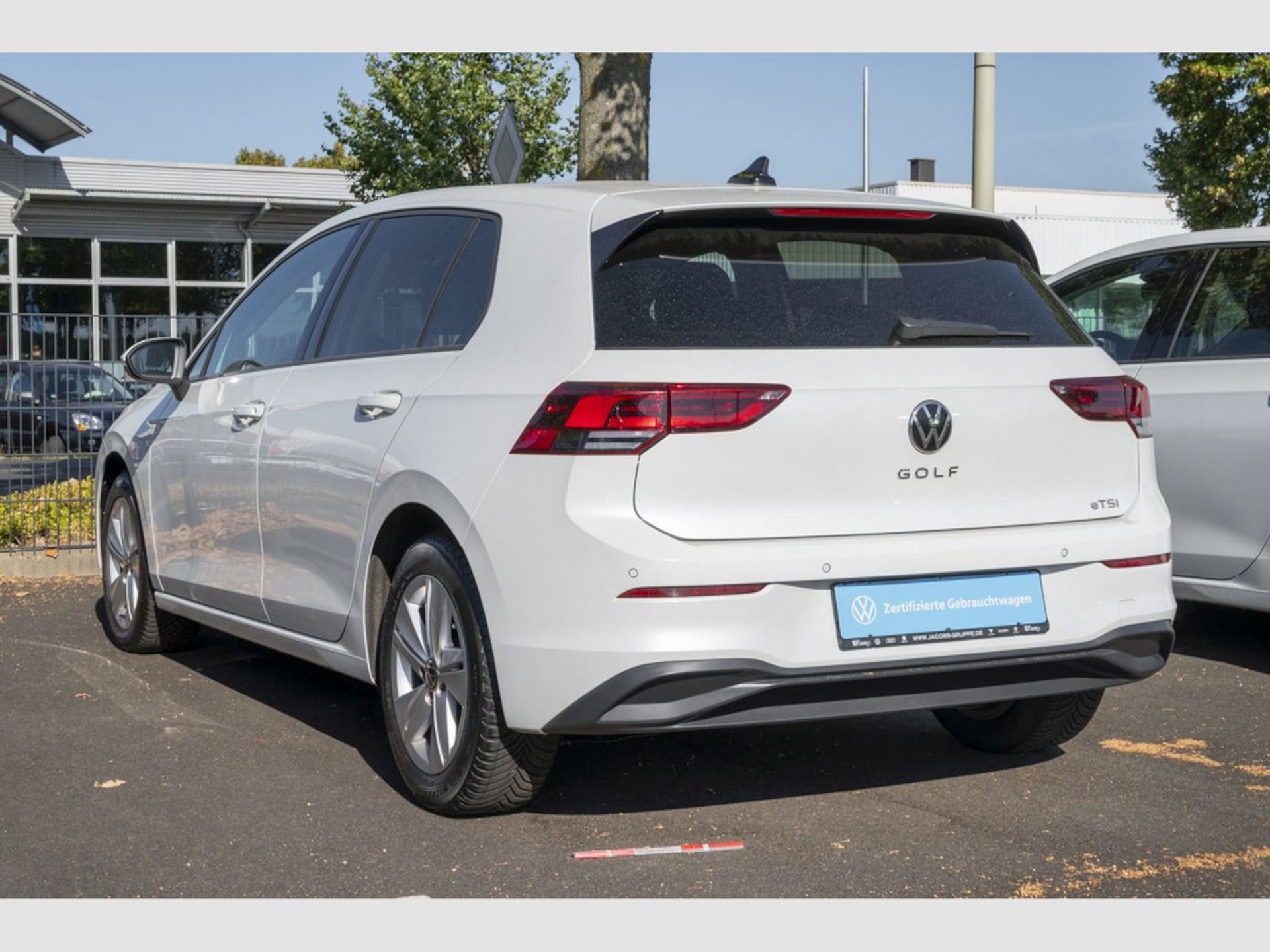 Volkswagen Golf Life