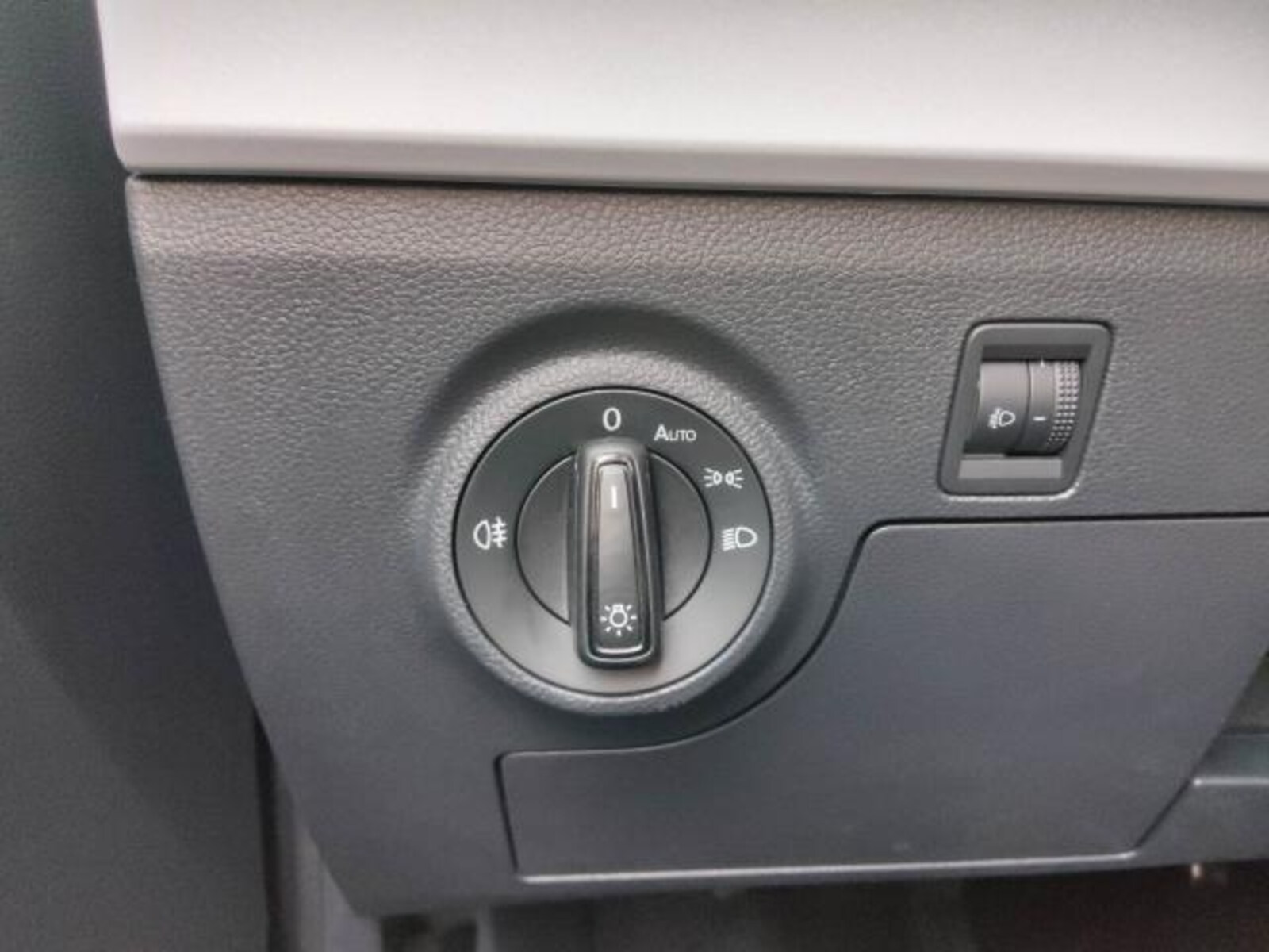 SEAT Arona – Bild 12