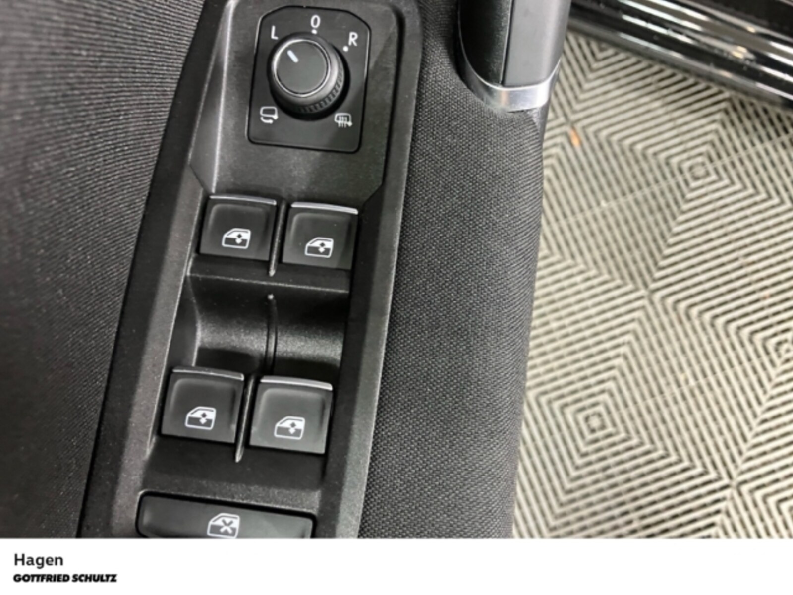 Volkswagen Touran – Bild 9