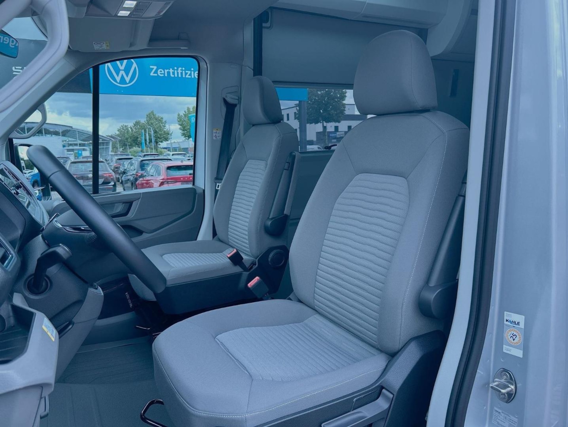 Volkswagen Grand California 680