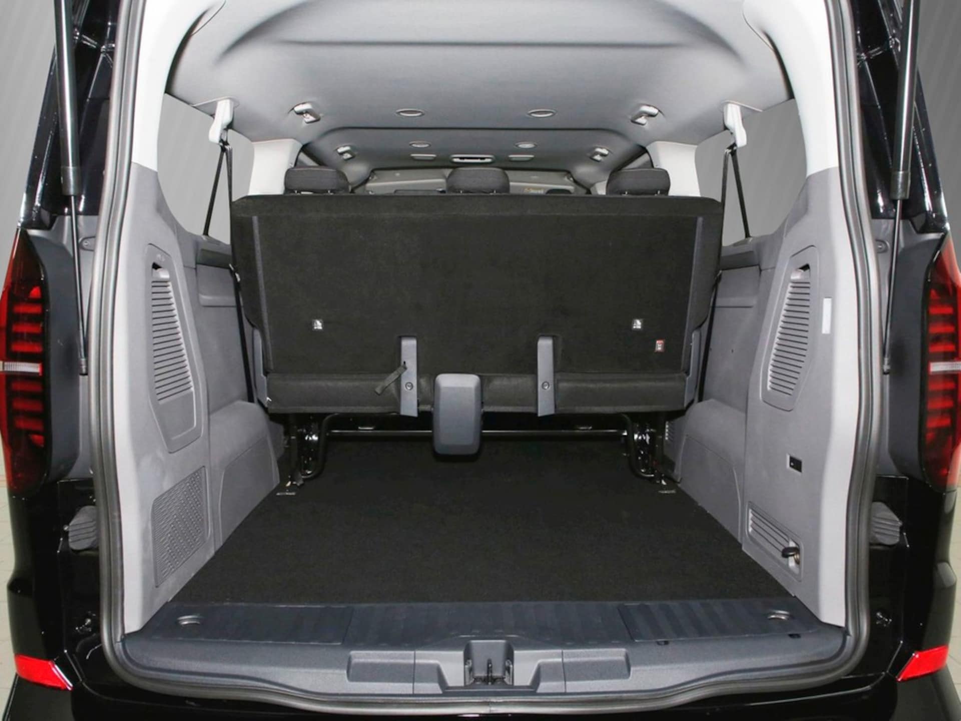 Volkswagen Caravelle langer Radstand Life