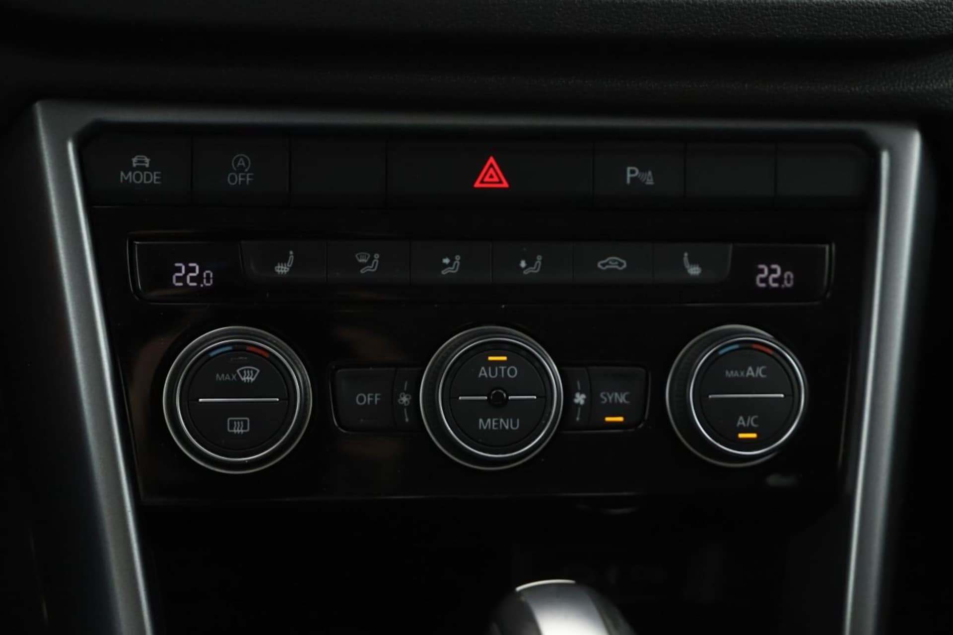 Volkswagen T-Roc Active