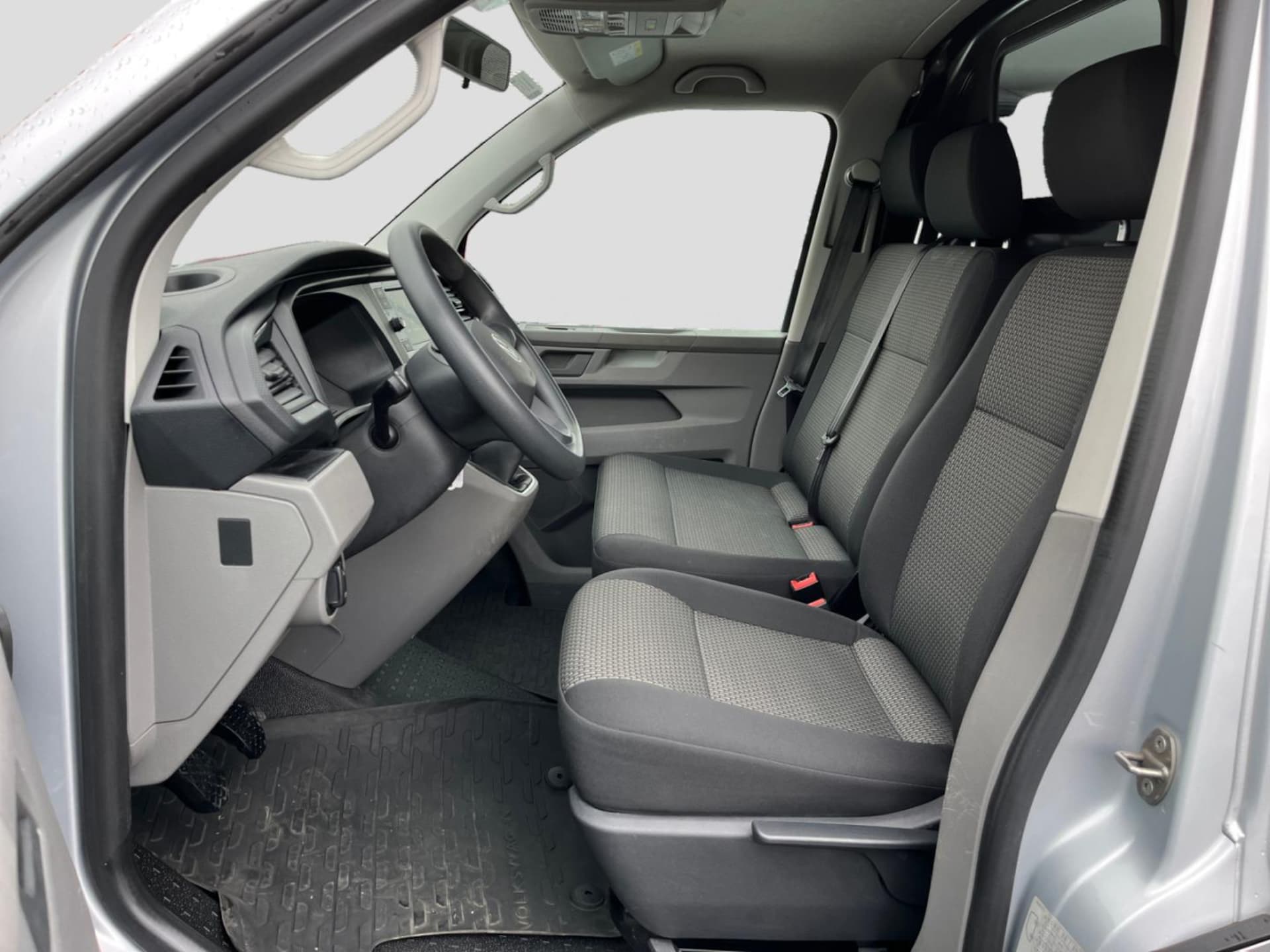 Volkswagen T6.1 Transporter Kasten kurzer Radstand