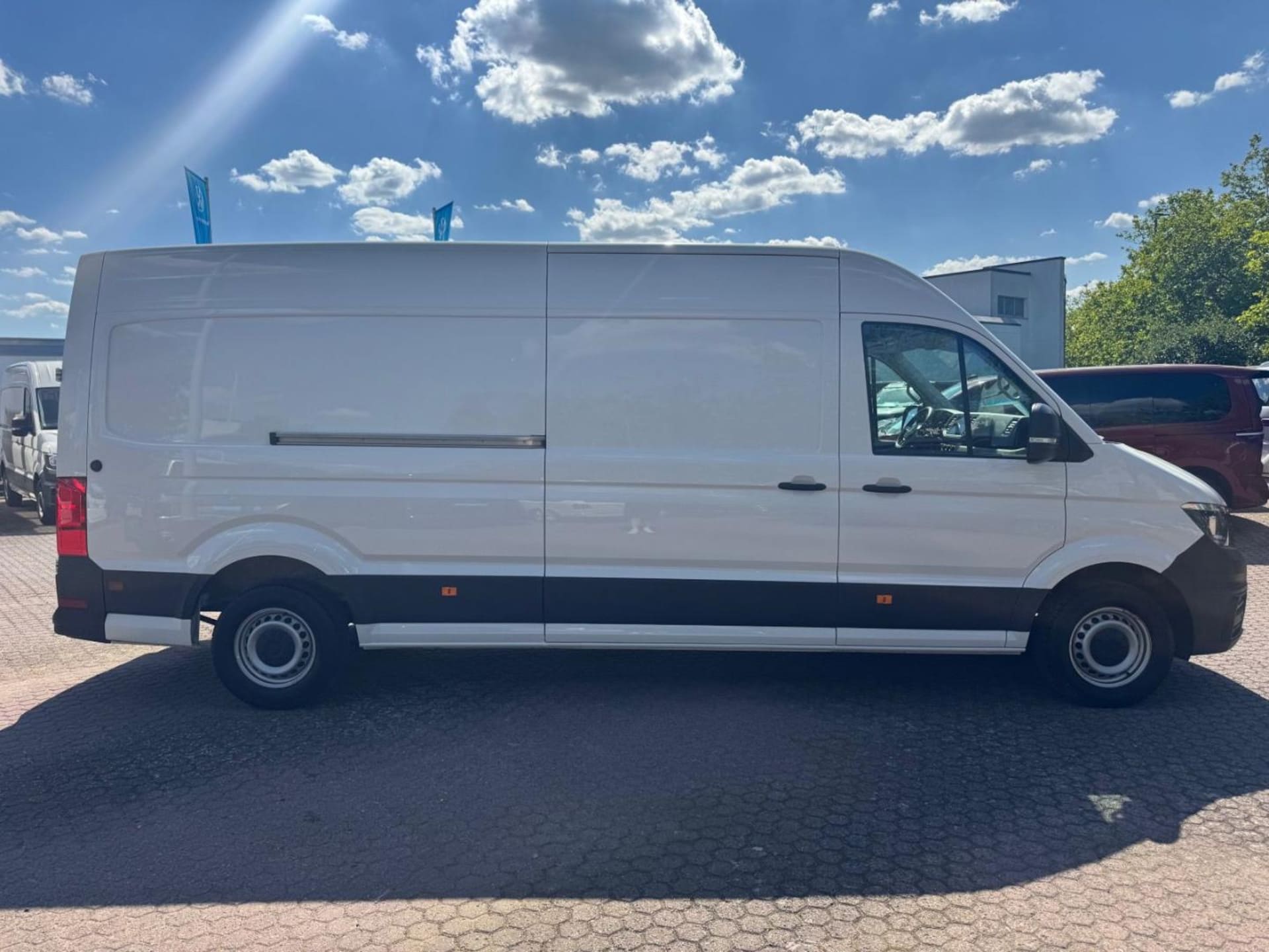 Volkswagen Crafter Kasten langer Radstand