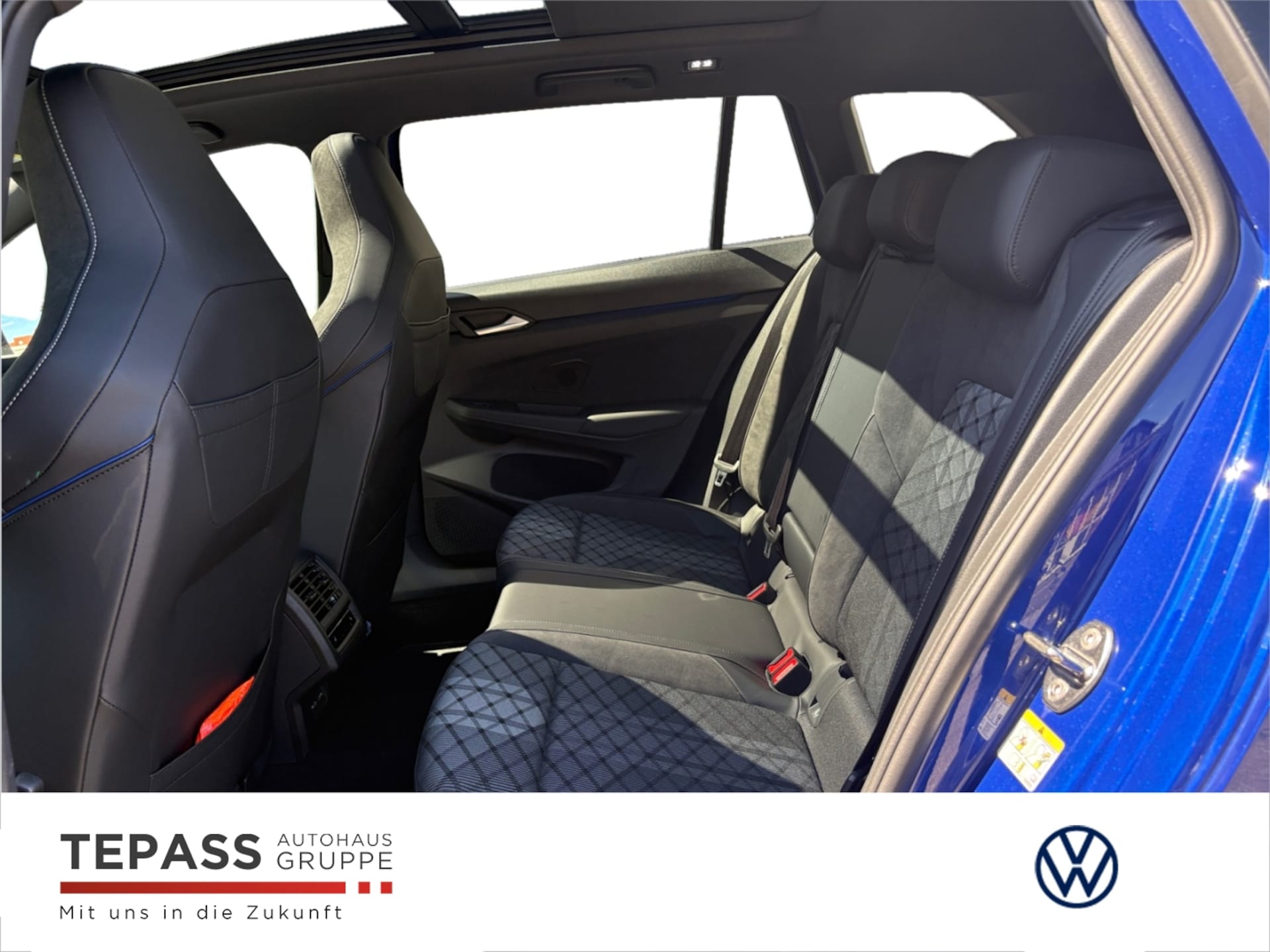 Volkswagen Golf Variant R-Line