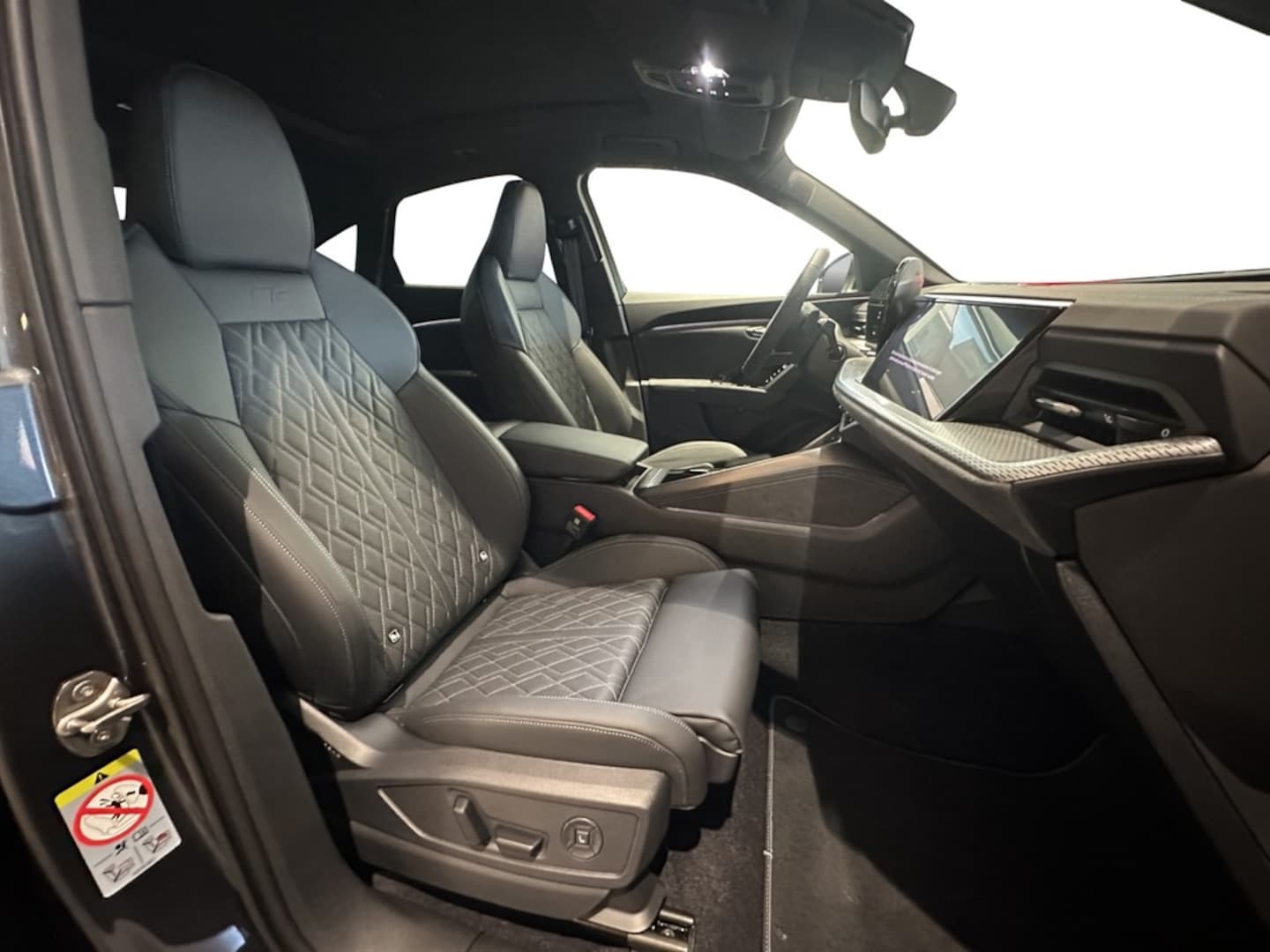 Bild über Audi SQ5 Sportback TFSI 270 kW S tronic - für weitere Informationen kontaktieren Sie den Audi Partner