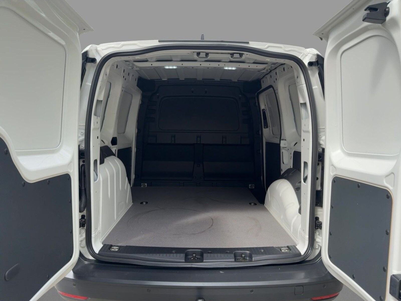 Volkswagen Caddy Cargo – Bild 6
