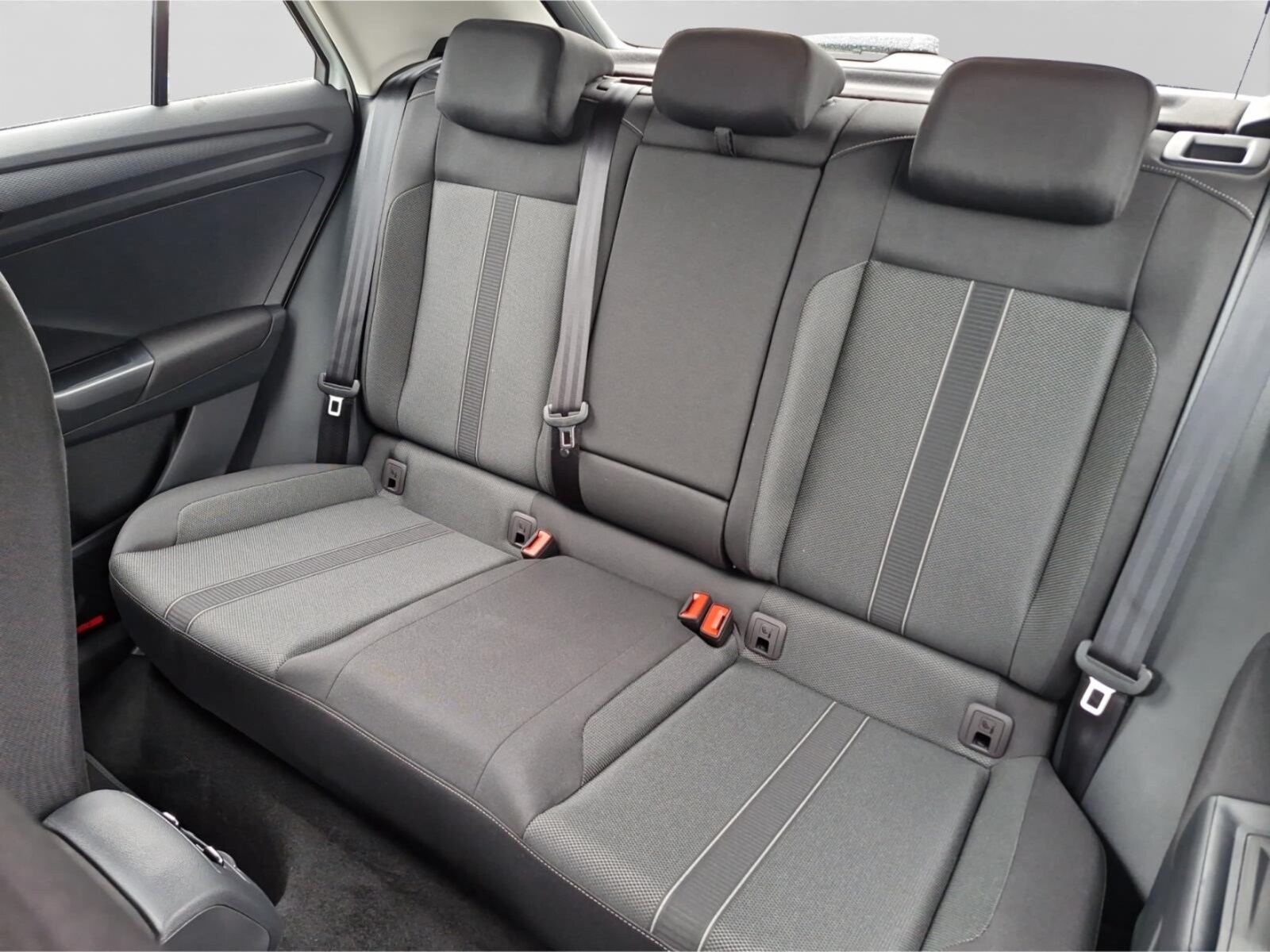 Volkswagen T-Roc – Bild 13