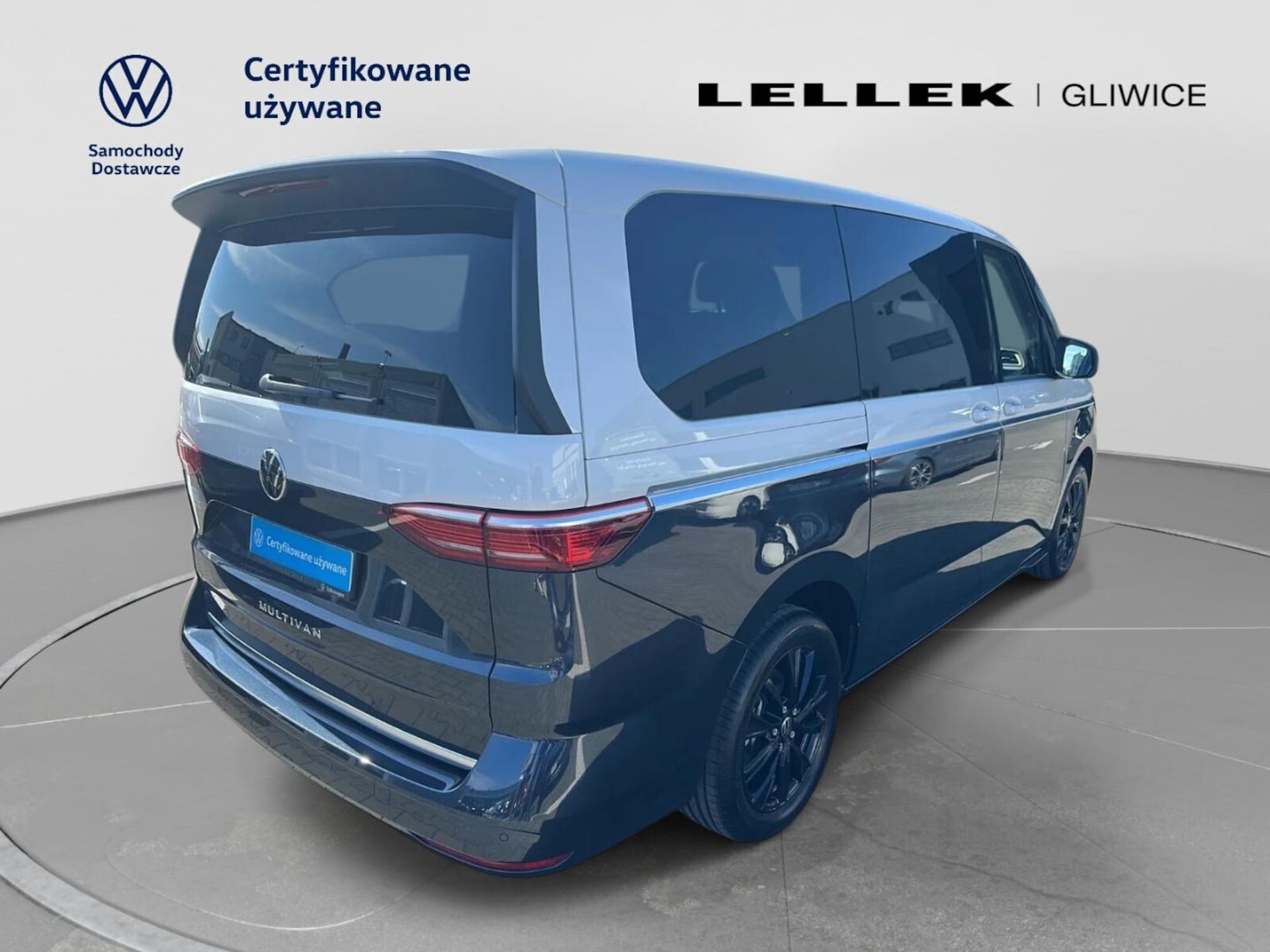 Volkswagen Multivan długi rozstaw osi Life