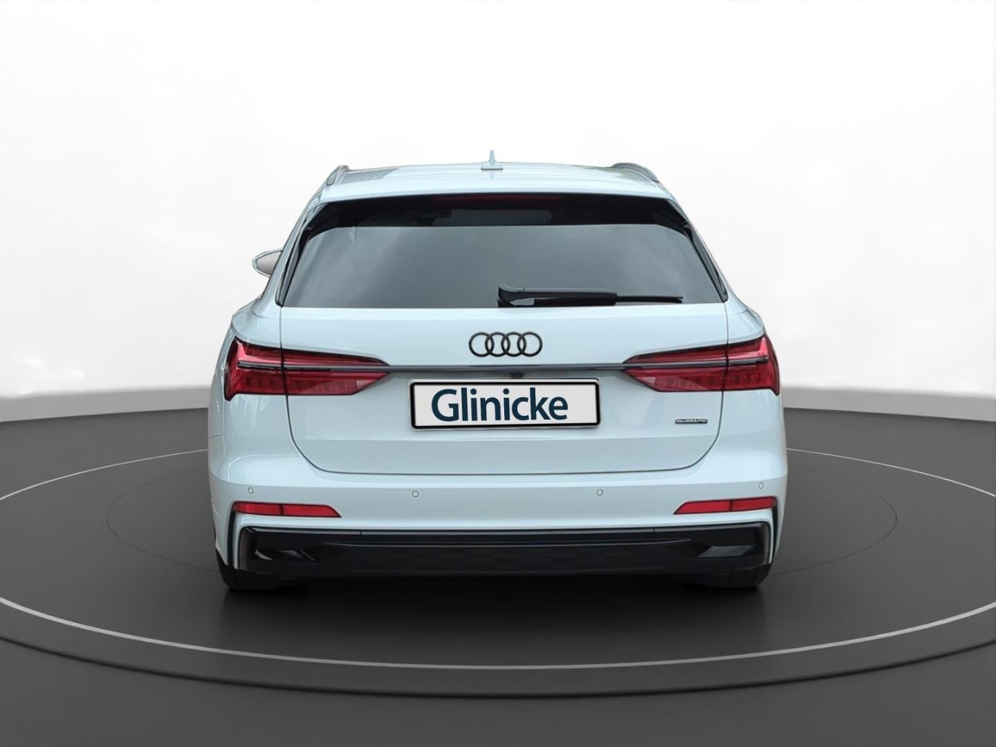 Bild über Audi A6 Avant TFSI e S line 55 TFSI e quattro S tronic - für weitere Informationen kontaktieren Sie den Audi Partner
