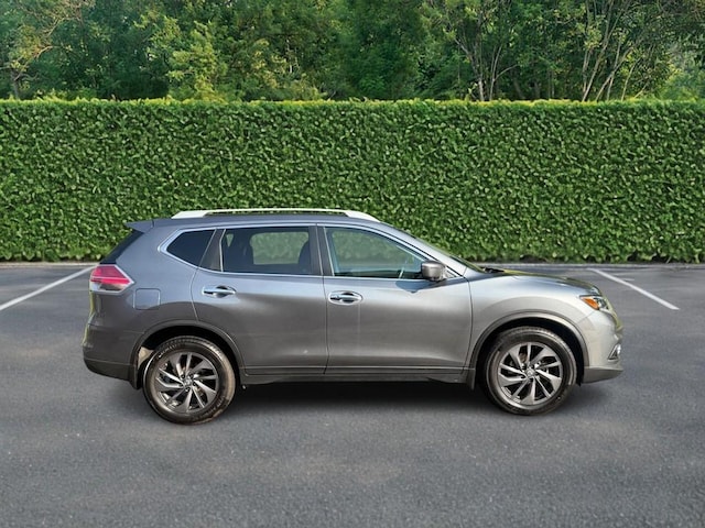 2016 Nissan Rogue
