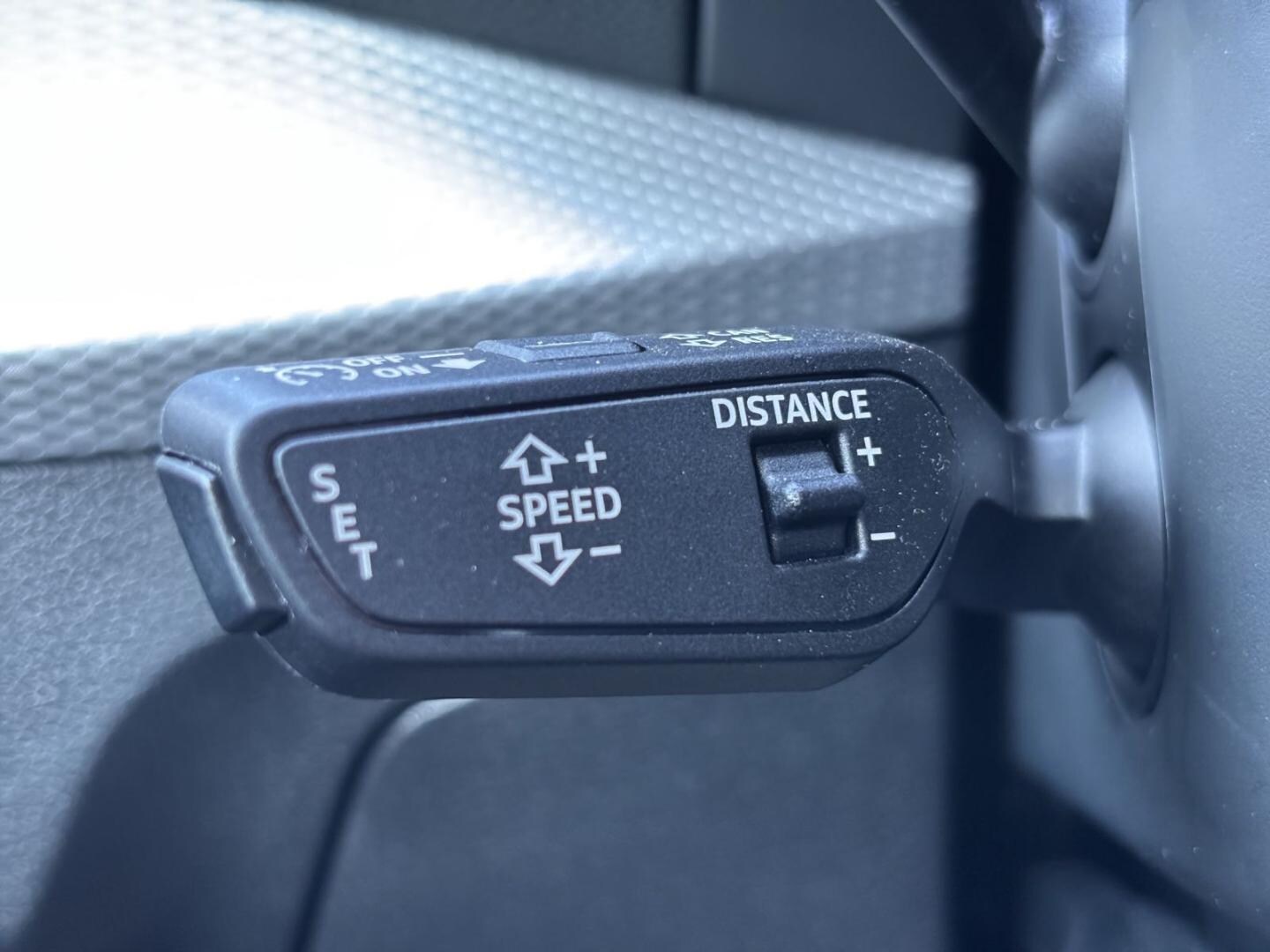 Bild über Audi Q2 advanced 35 TFSI S tronic - für weitere Informationen kontaktieren Sie den Audi Partner