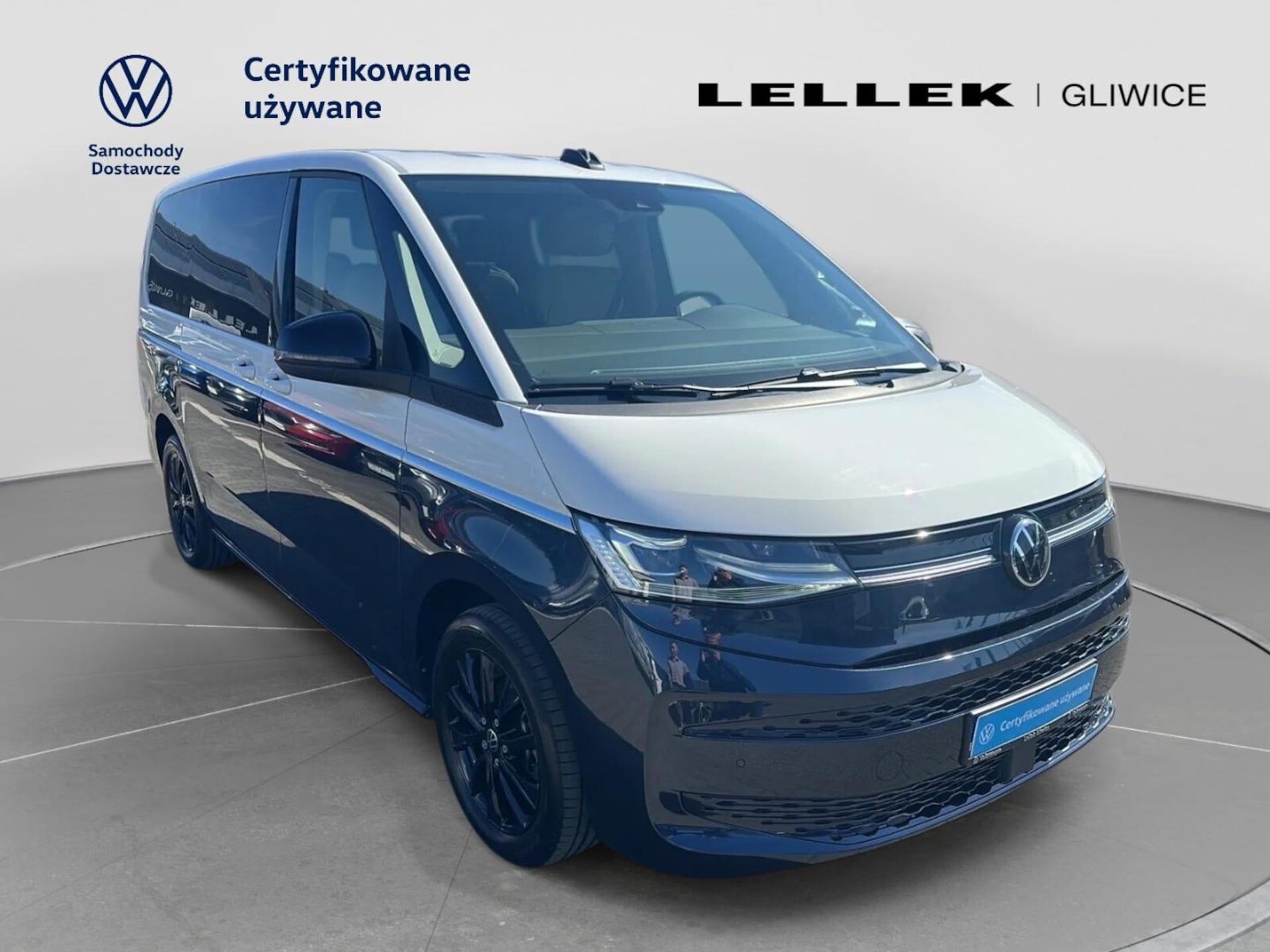 Volkswagen Multivan długi rozstaw osi Life