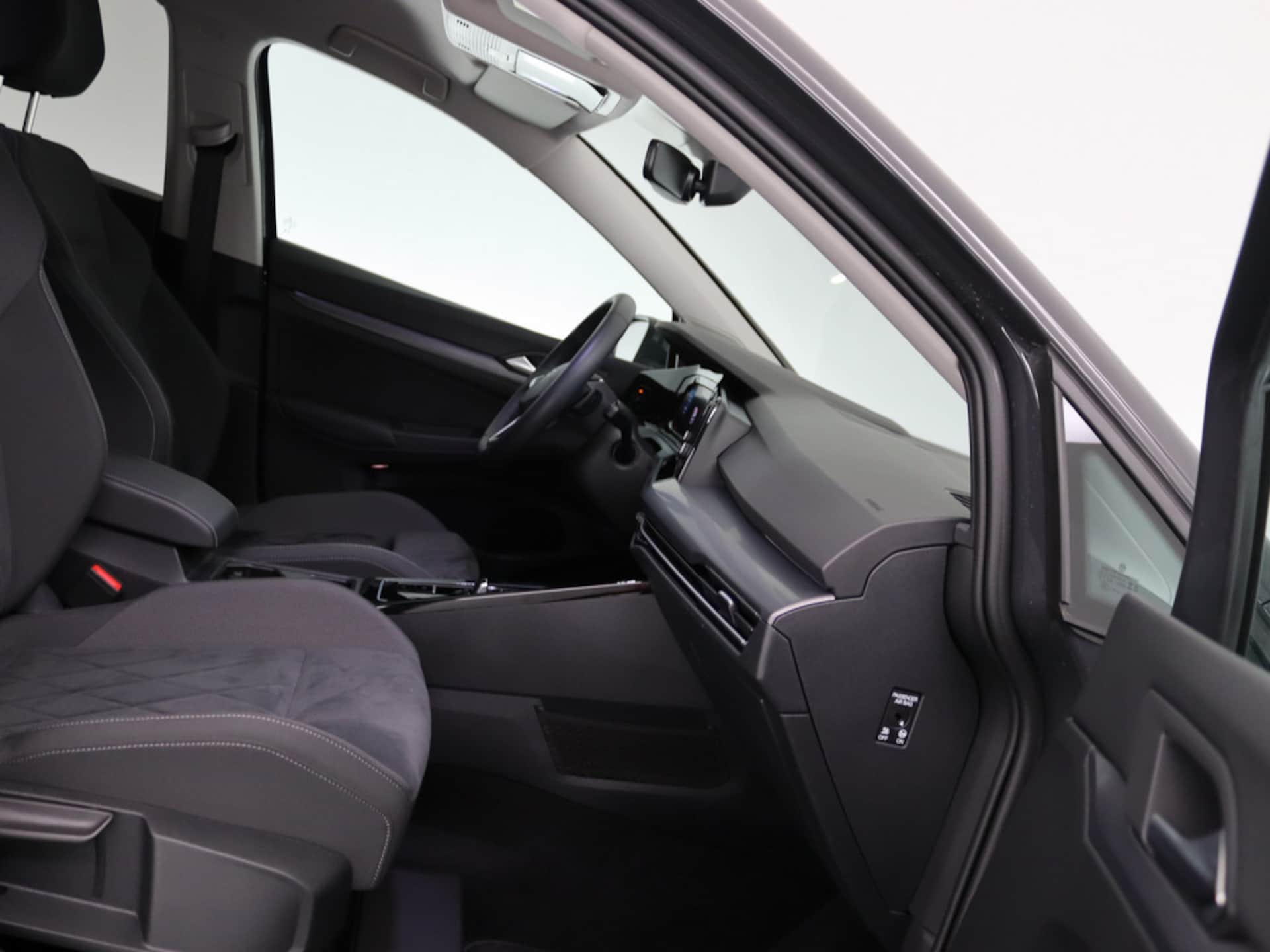 Volkswagen Golf Style