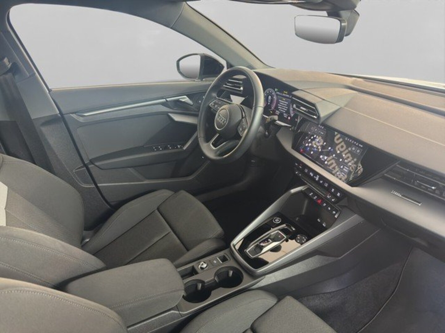 Bild über Audi A3 Limousine advanced 30 TFSI S tronic - für weitere Informationen kontaktieren Sie den Audi Partner