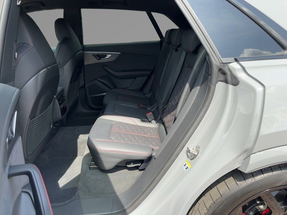 Audi RS Q8 SUV