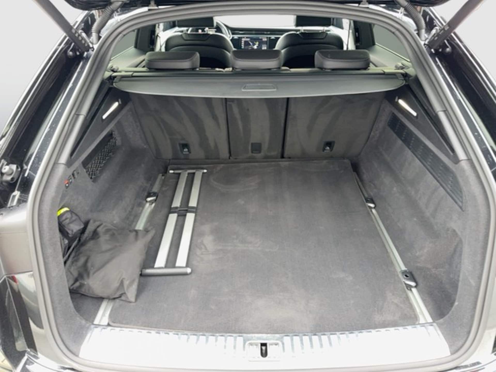 Audi Q8 SUV