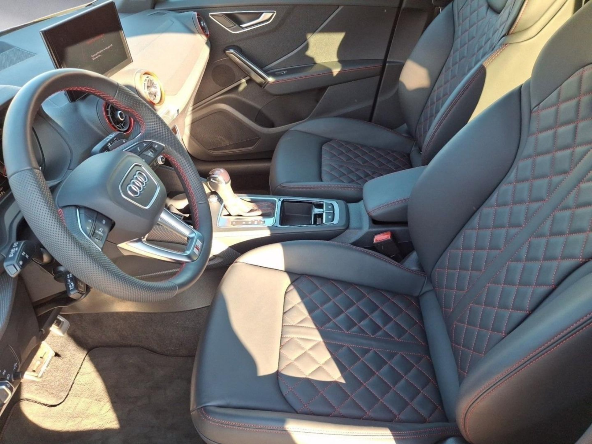 Audi Q2 S line
