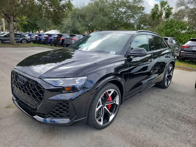 2026 Audi RS Q8 SUV performance