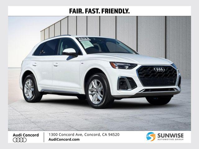 2023 Audi Q5 45 Premium's photo