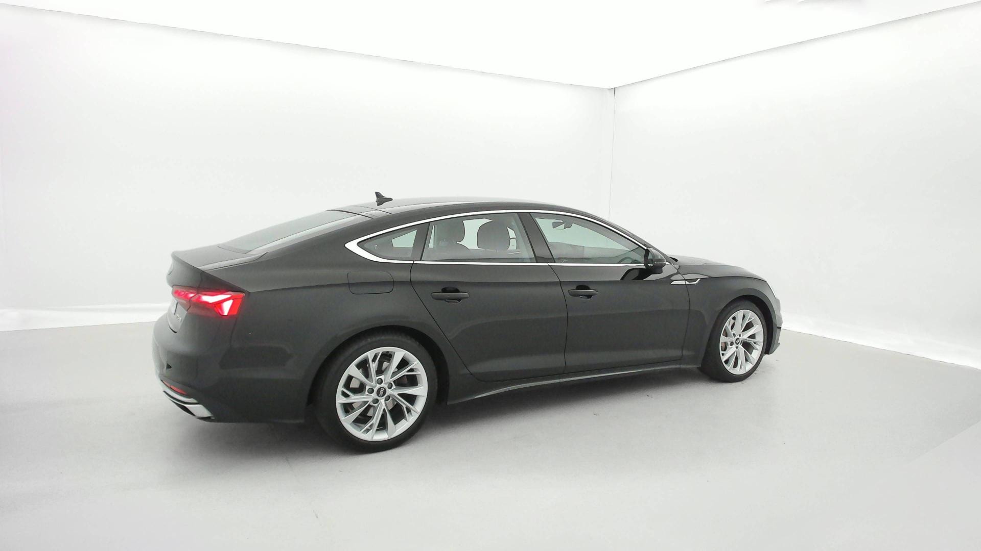 Image about Audi A5 Sportback Avus 40 TFSI 150 kW (204 ch) S tronic