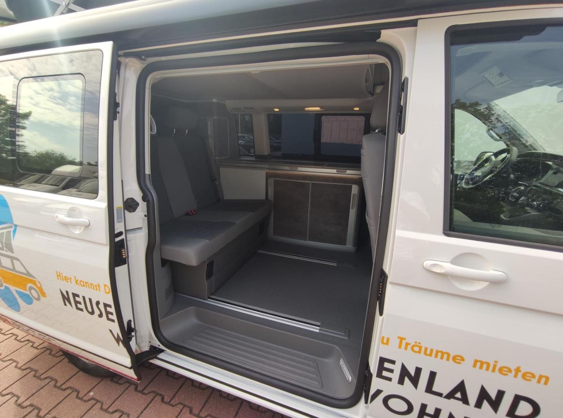Volkswagen T6.1 California Ocean