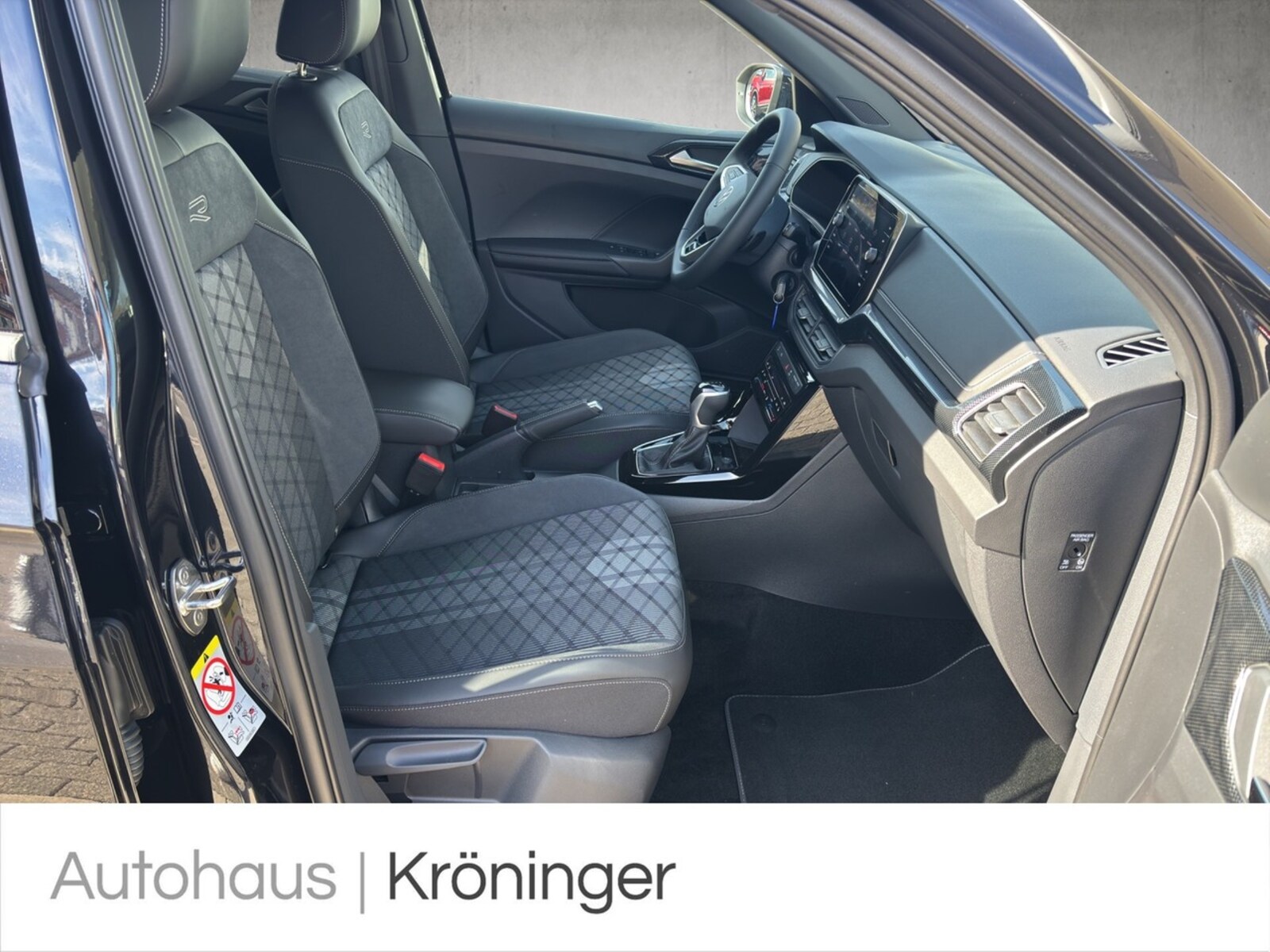 Volkswagen T-Cross – Bild 9