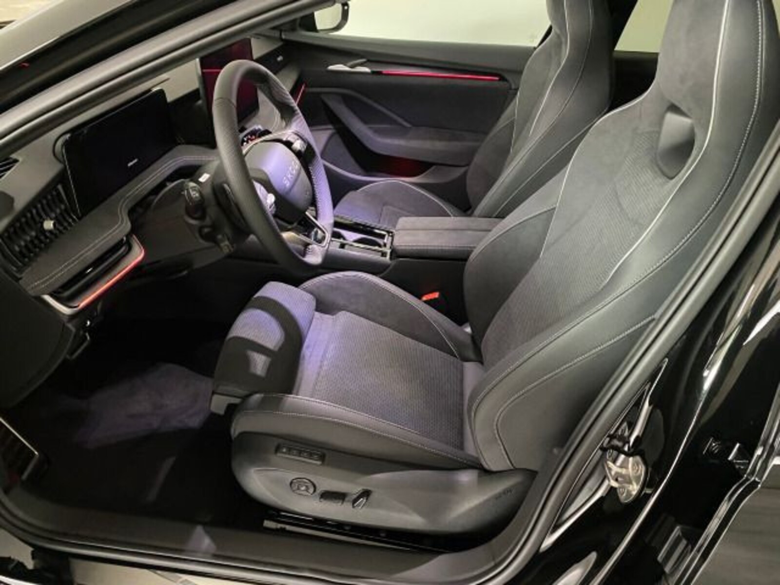 Škoda Superb Combi – Bild 5