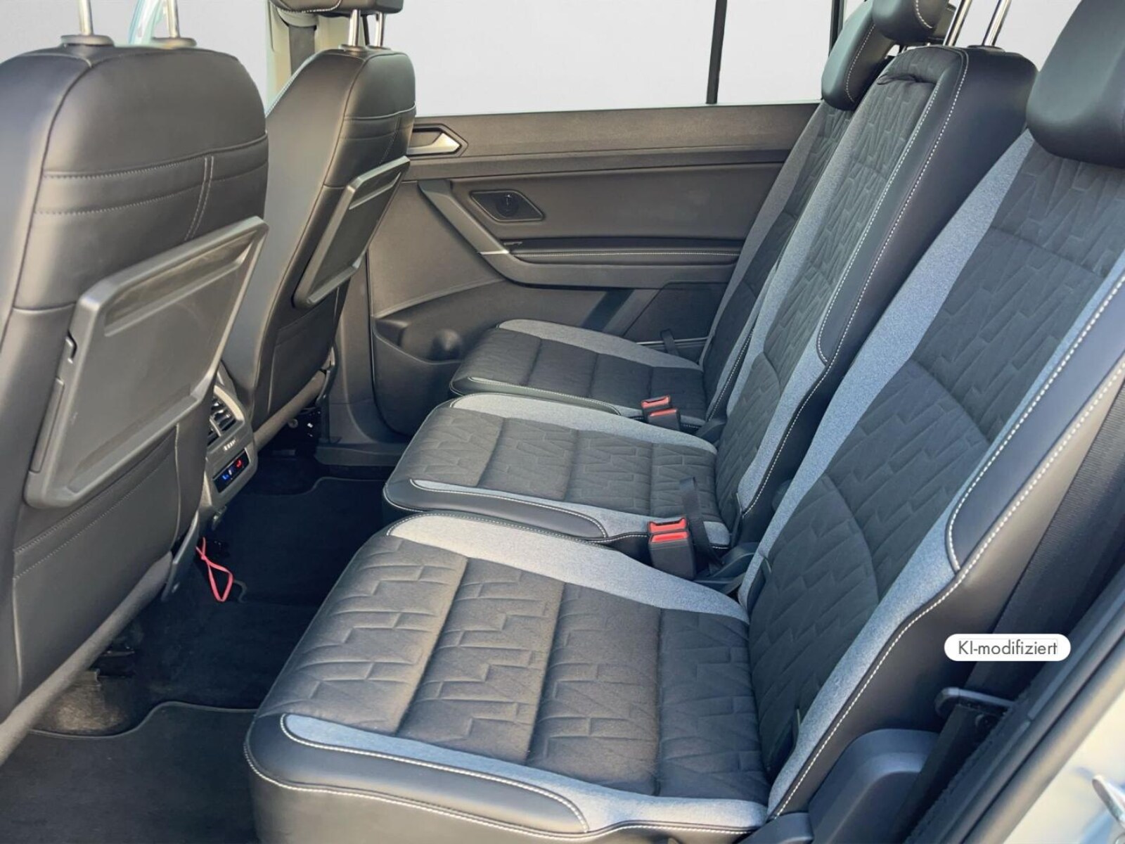 Volkswagen Touran – Bild 14