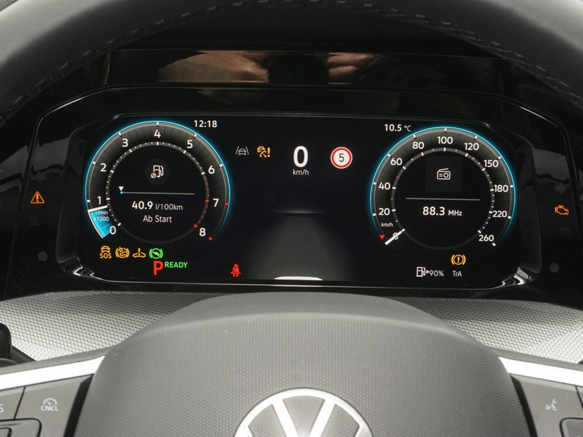 Volkswagen Golf Style
