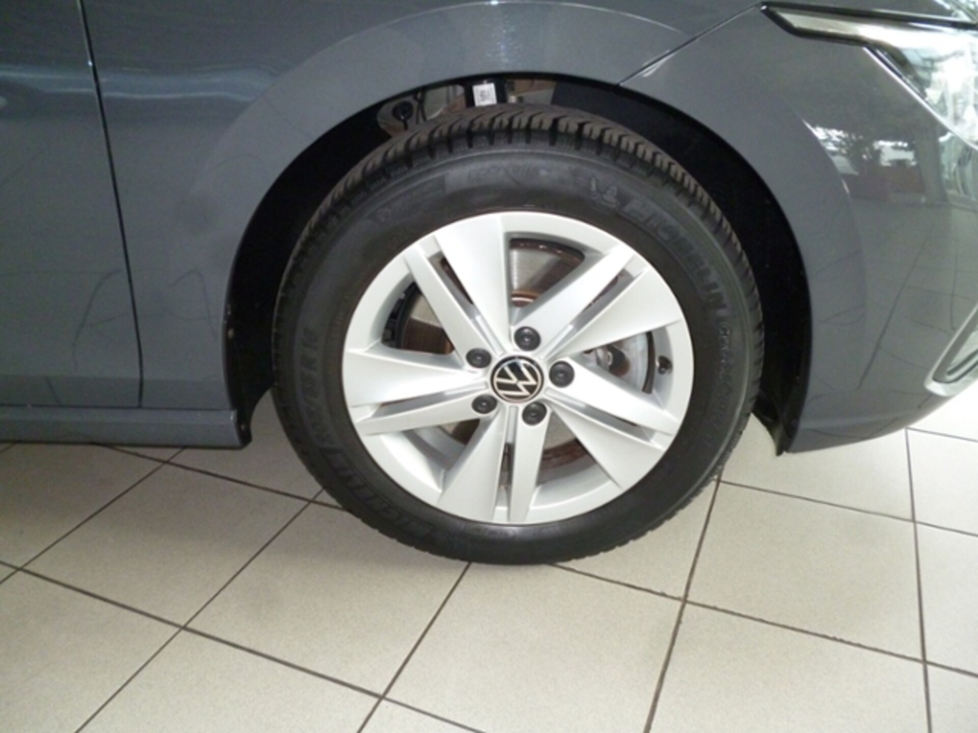 Volkswagen Golf Life