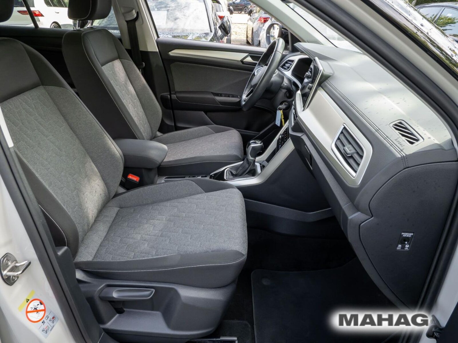 Volkswagen T-Roc – Bild 13