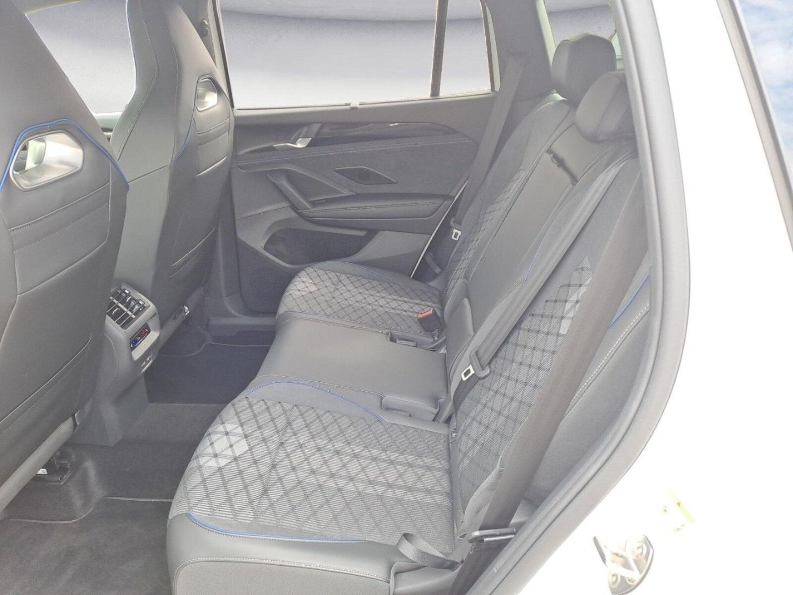 Volkswagen Tayron – Bild 14