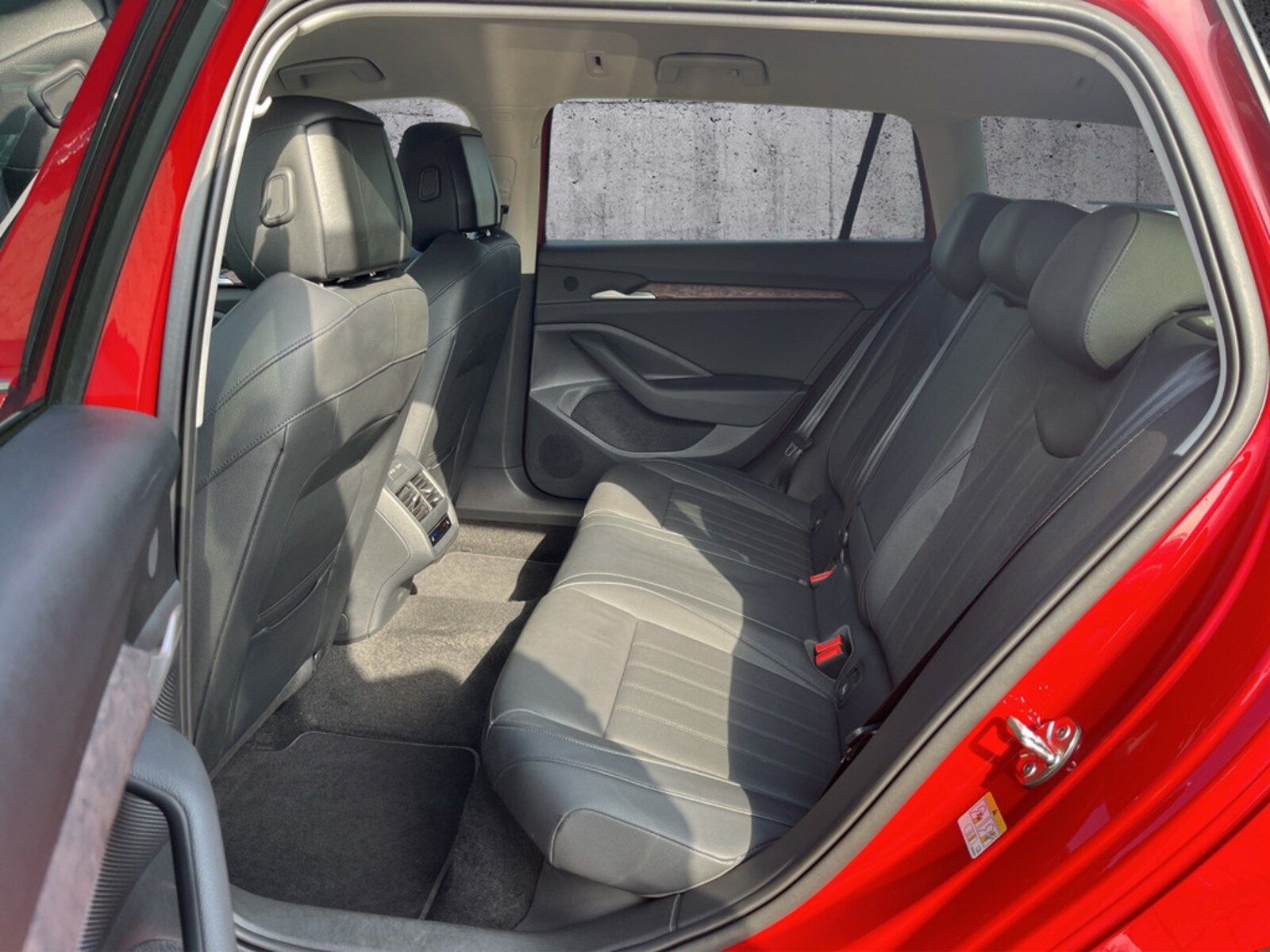 Škoda Superb Combi – Bild 11