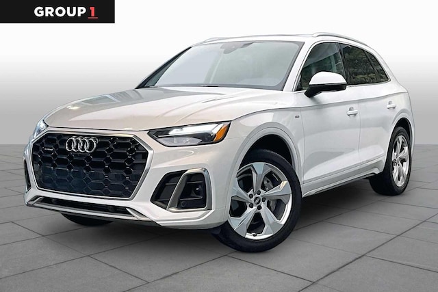 2022 Audi Q5 Premium Plus
