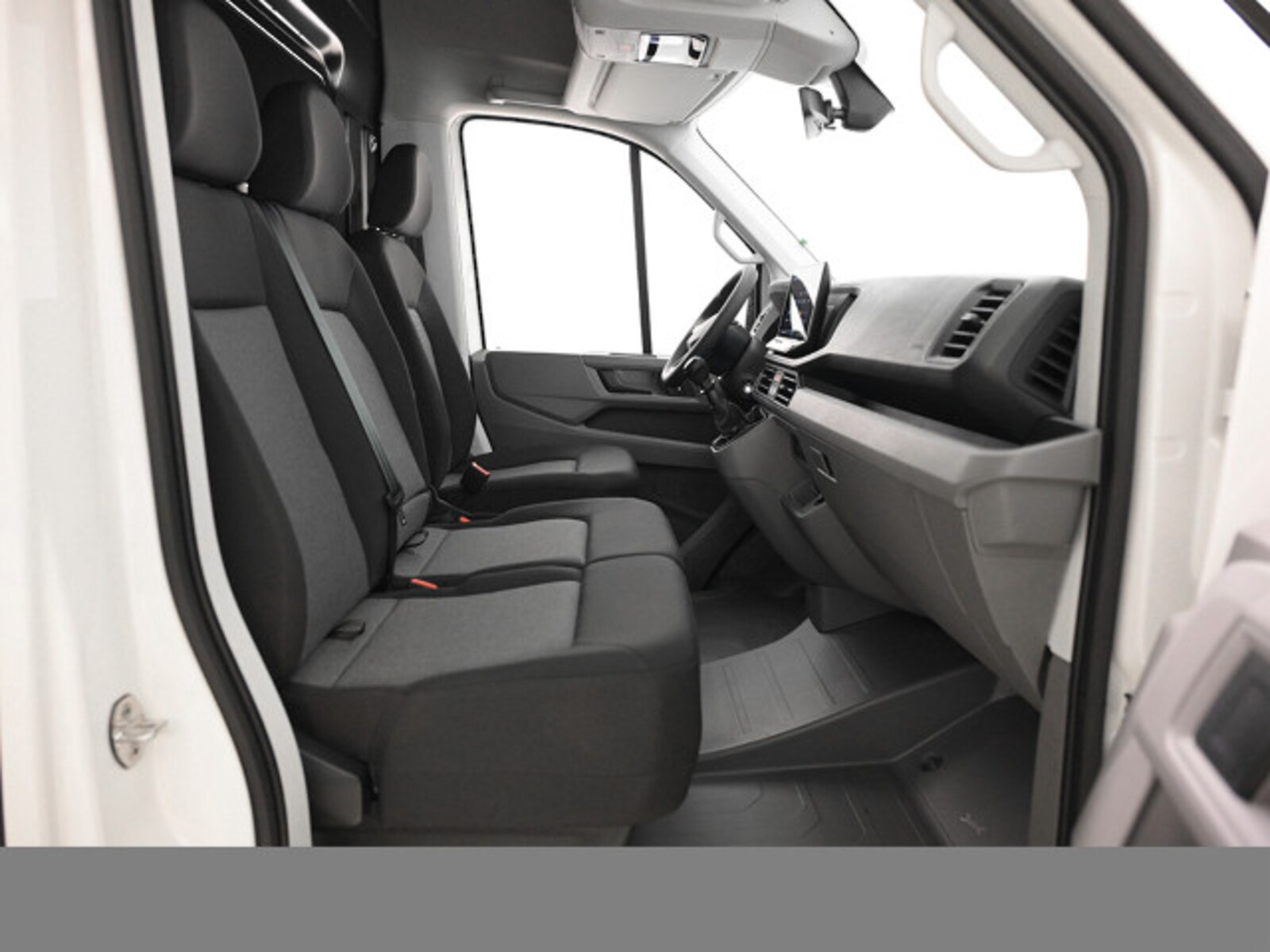 Volkswagen Crafter Kasten mittlerer Radstand – Bild 14