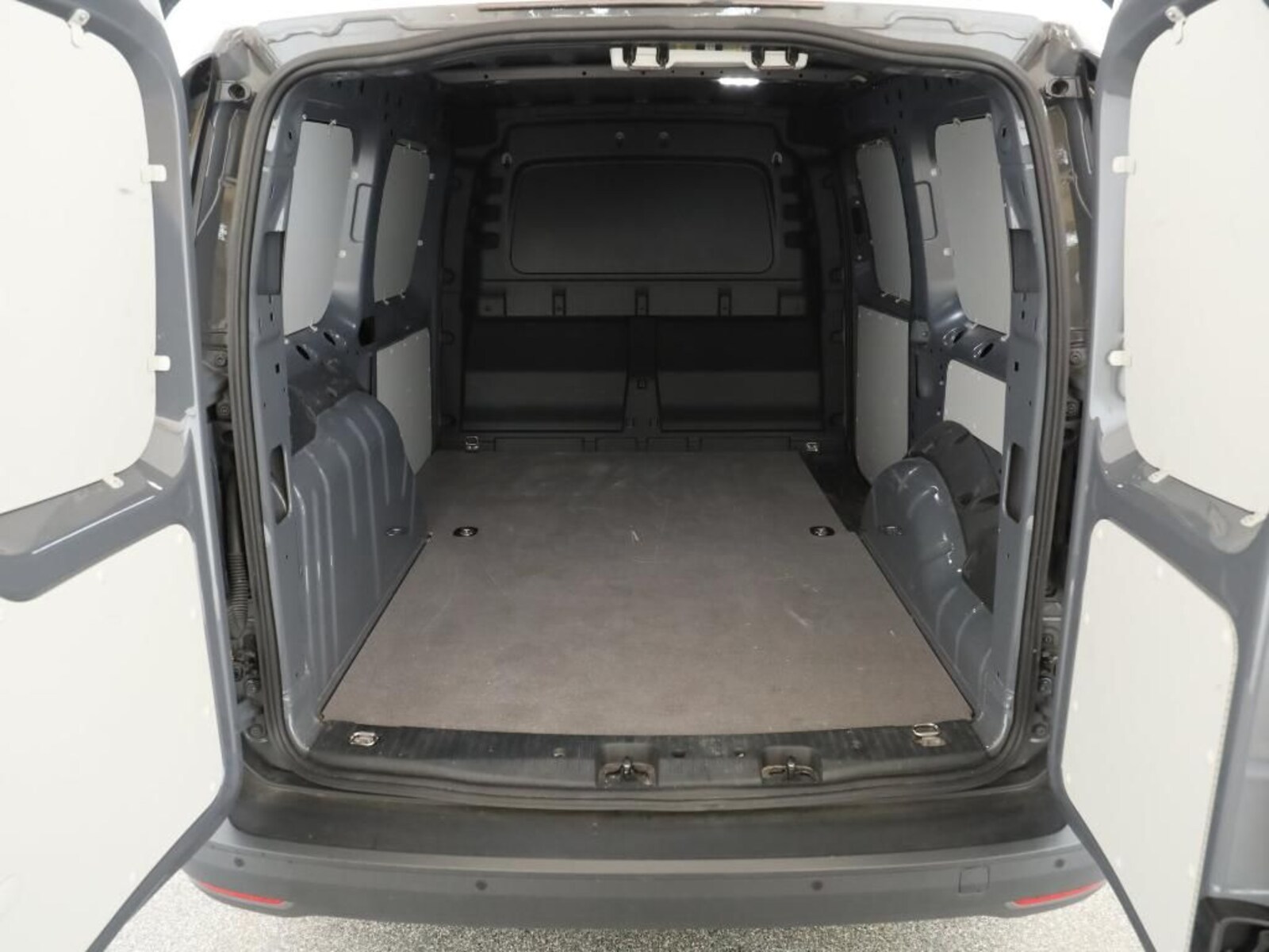 Volkswagen Caddy Maxi Cargo – Bild 8