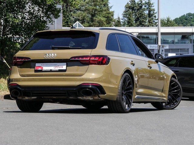 Image about Audi RS 4 Avant TFSI quattro tiptronic