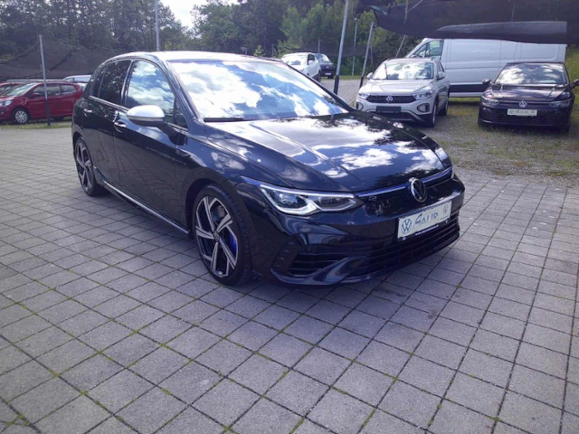 Volkswagen Golf R