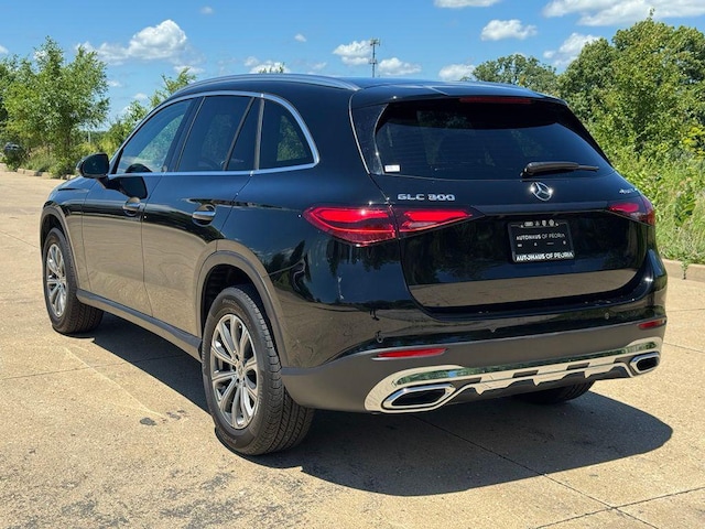2026 Mercedes-Benz GLC 300