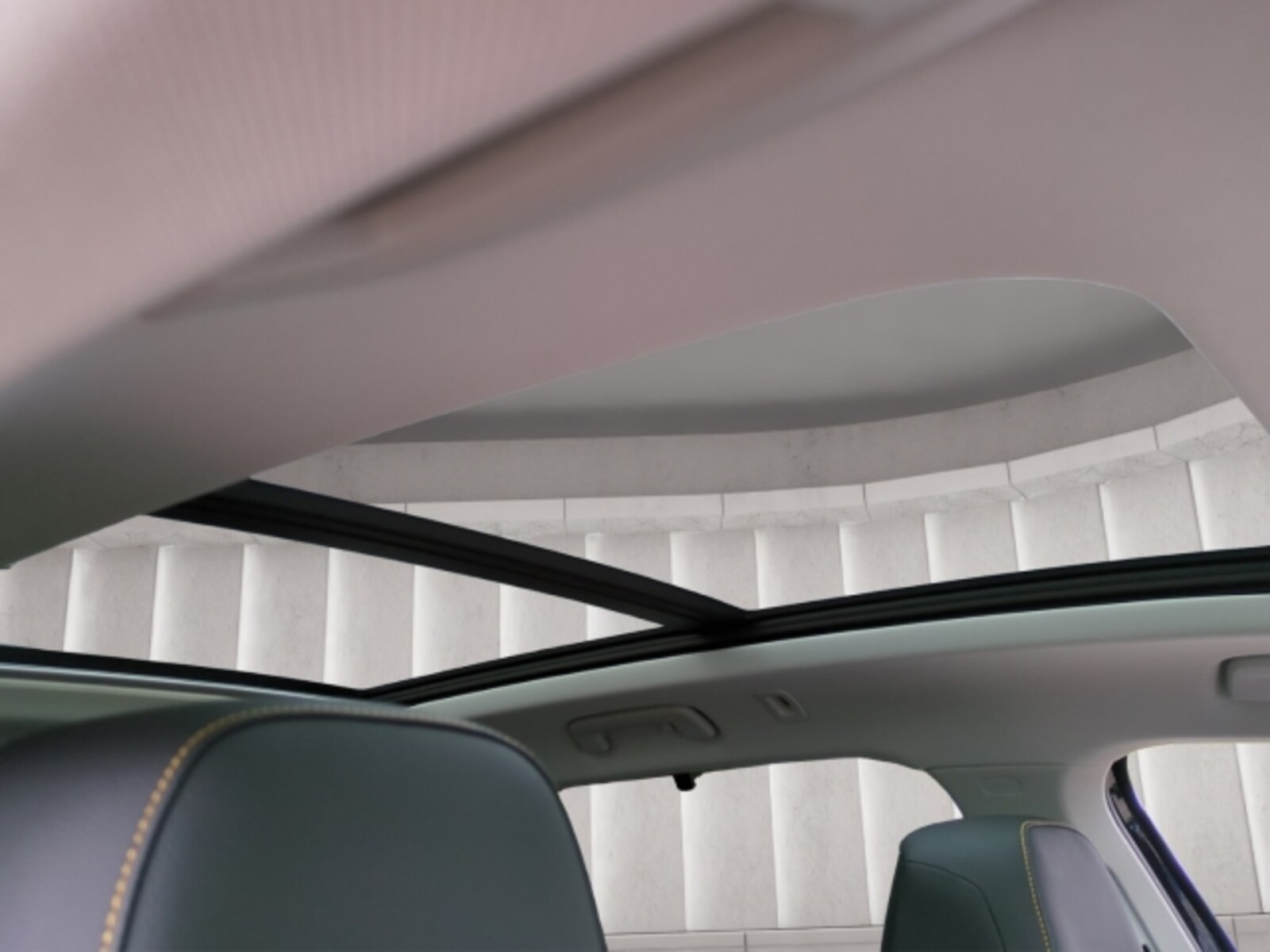 Škoda Superb Combi – Bild 11