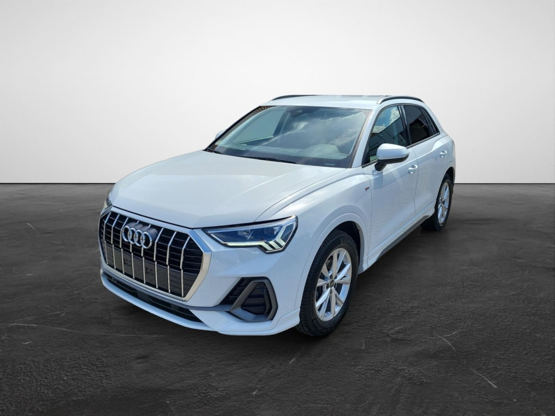 Audi Q3 SUV S line