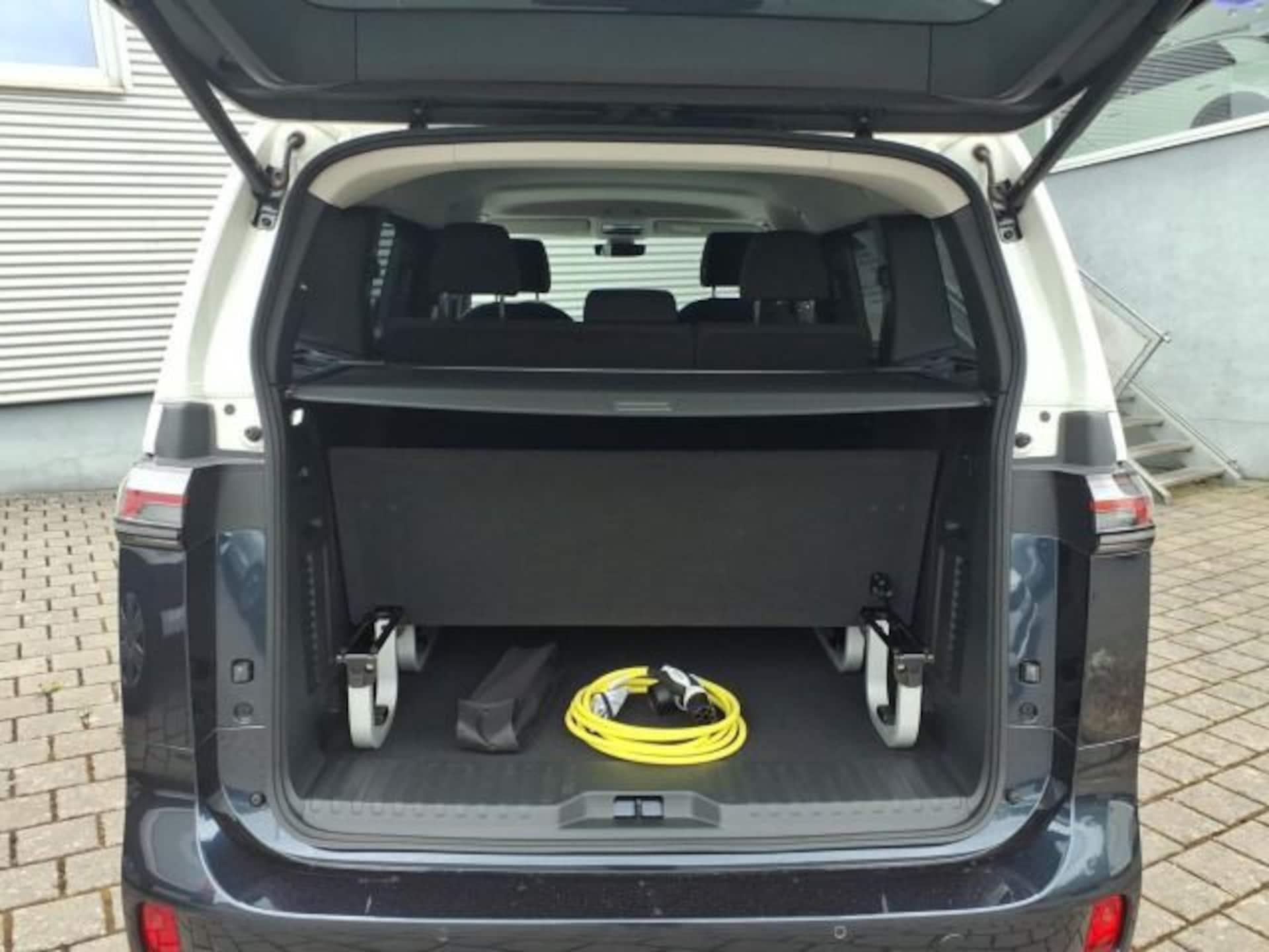 Volkswagen ID. Buzz Pro