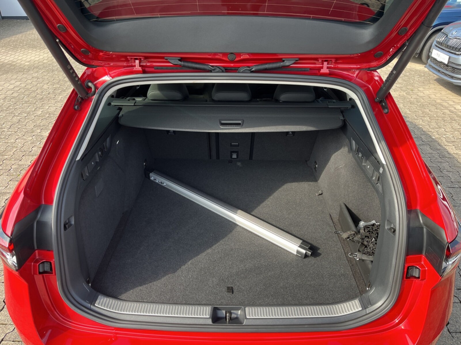 Škoda Superb Combi – Bild 12