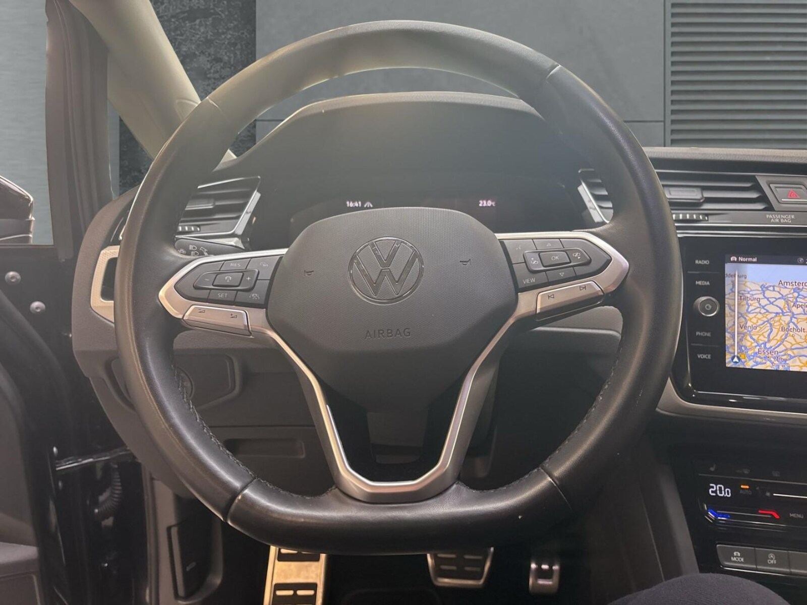 Volkswagen Touran – Bild 9