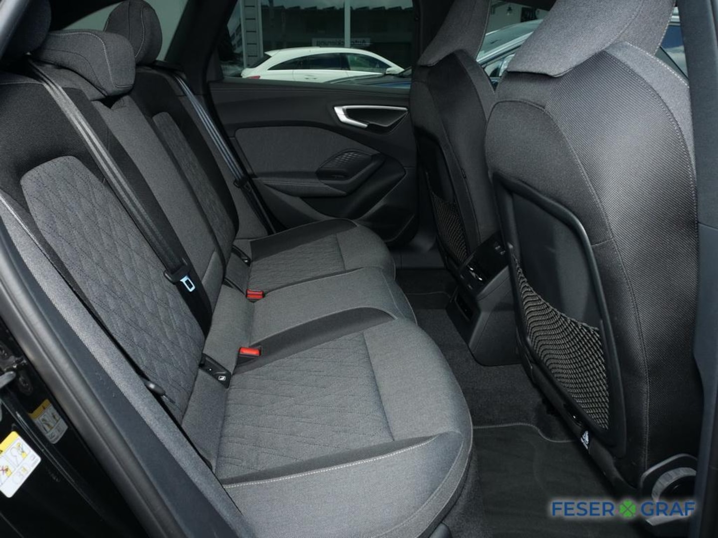 Bild über Audi A5 Avant TDI 150 kW S tronic - für weitere Informationen kontaktieren Sie den Audi Partner