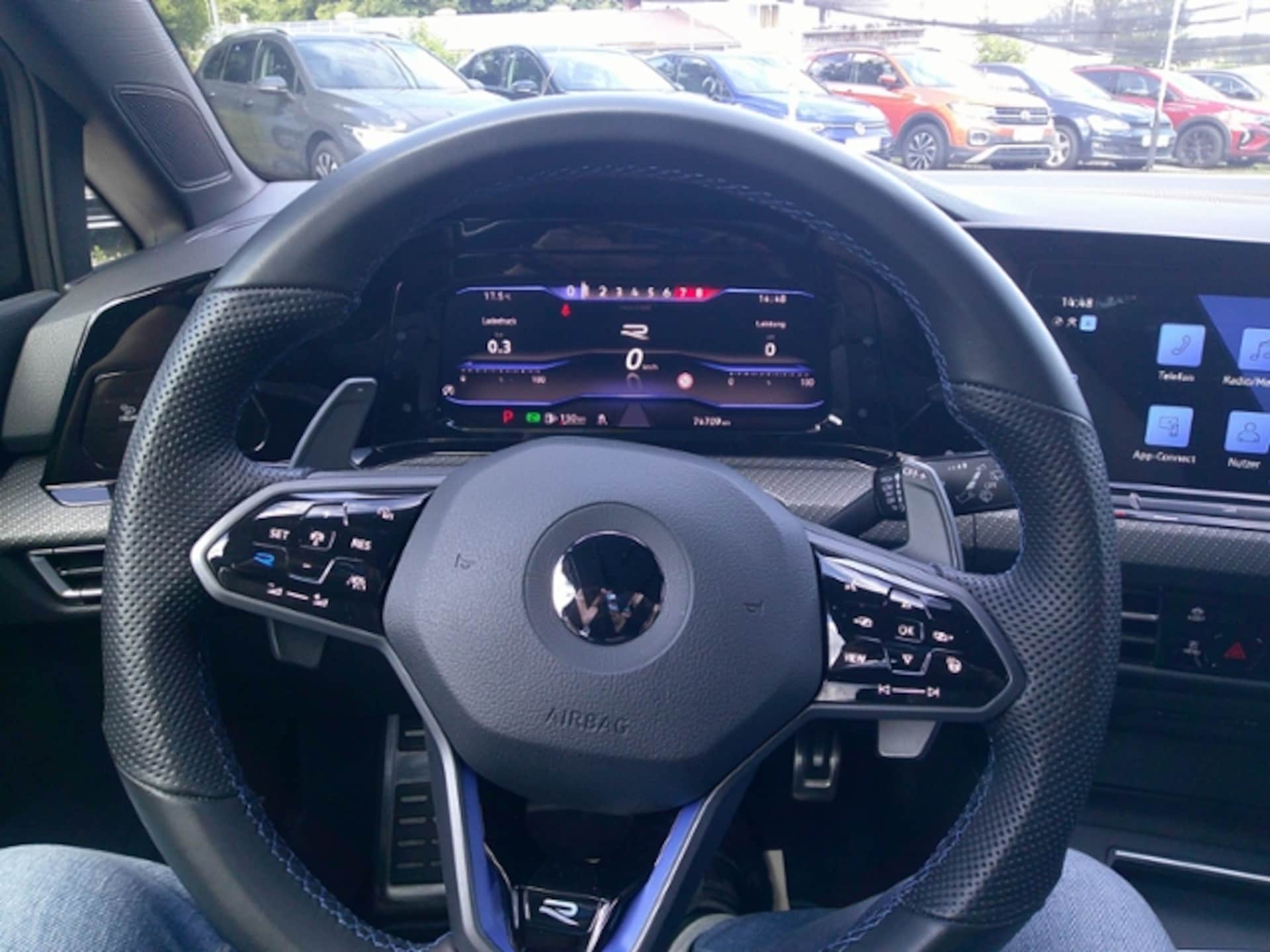 Volkswagen Golf R