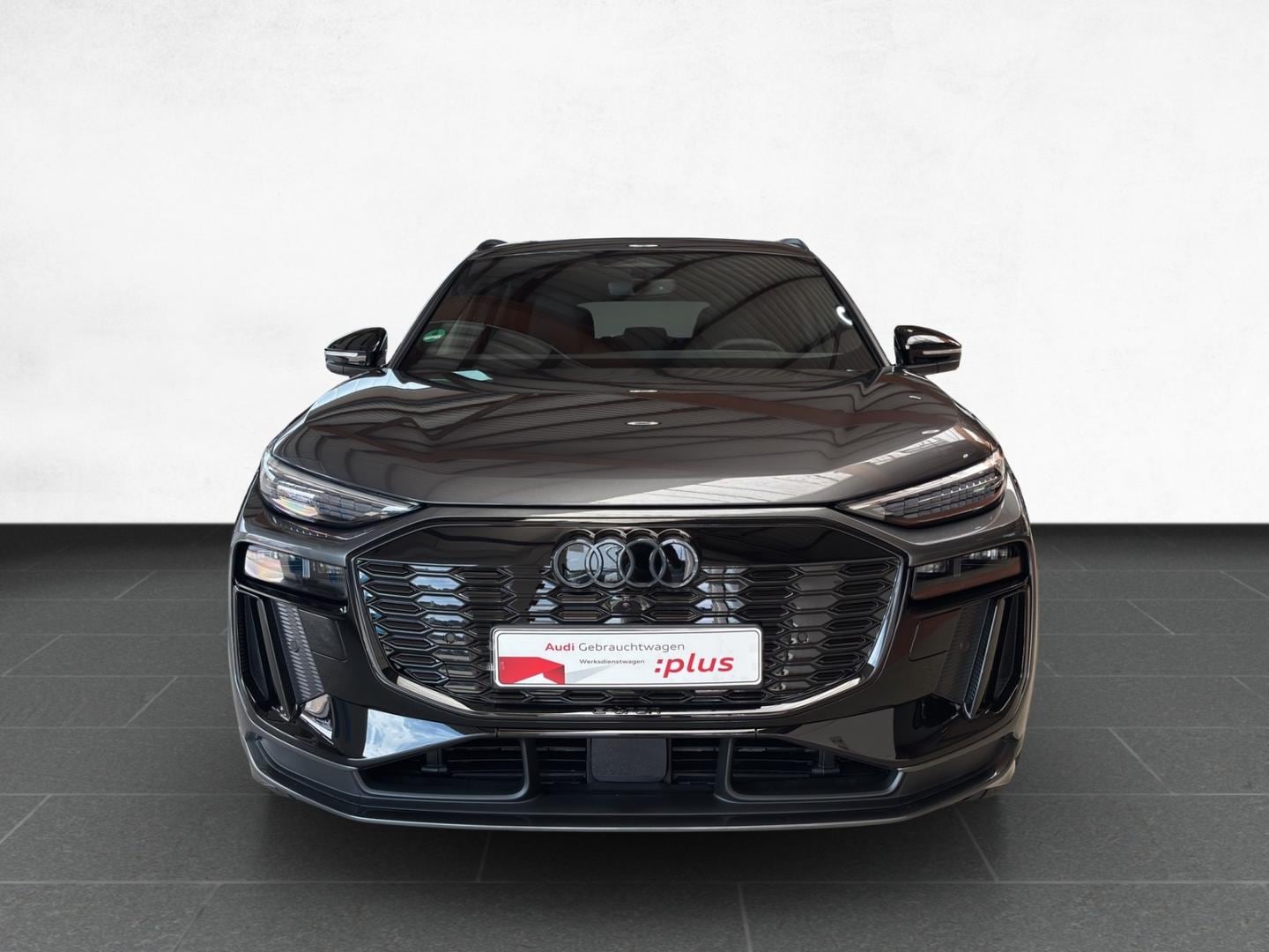 Bild über Audi Q6 SUV e-tron S line business e-tron quattro 315 kW - für weitere Informationen kontaktieren Sie den Audi Partner
