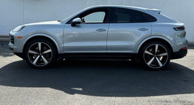 2025 Porsche Cayenne Hybrid